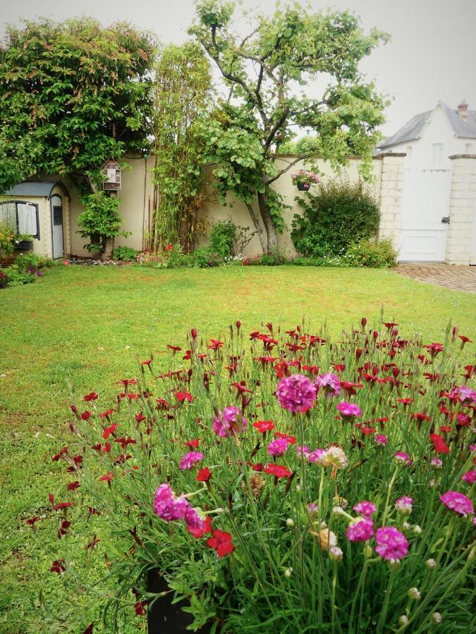 Pony Sweet Home Caen Exterior foto